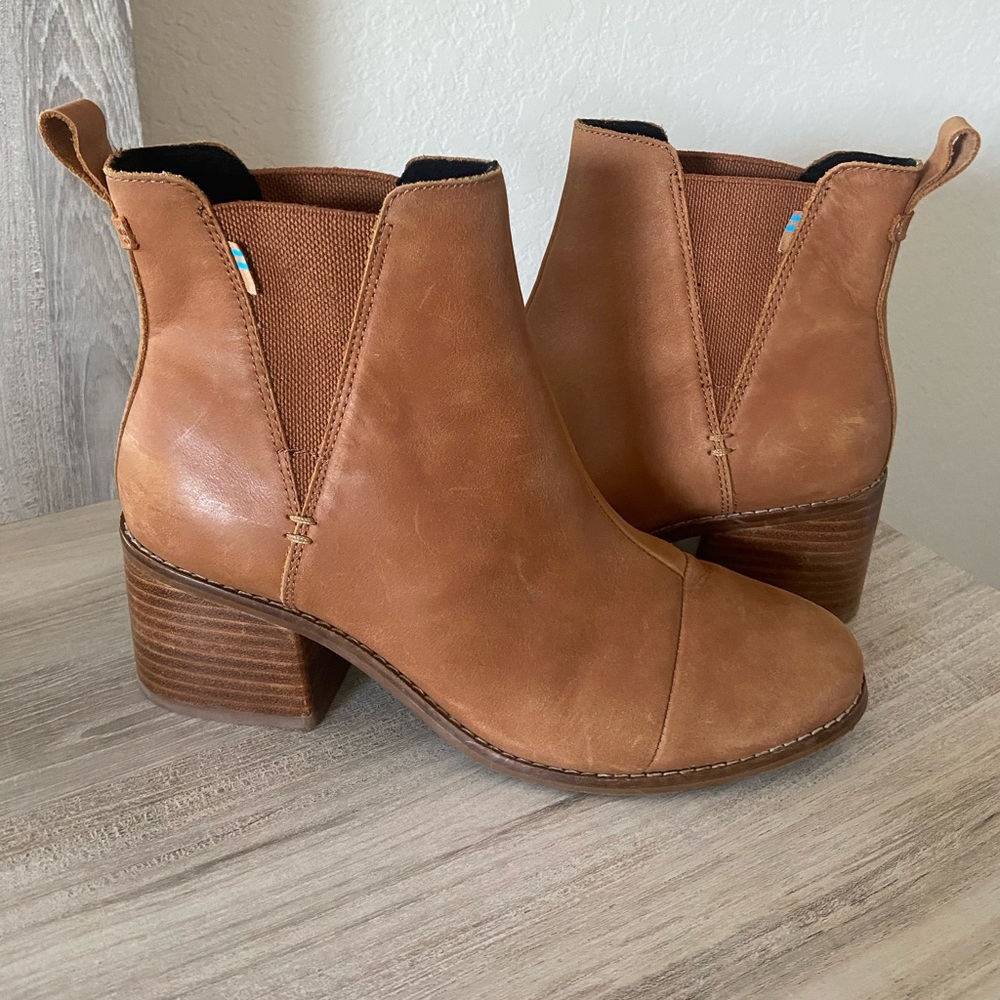 Toms Tan Leather Ankle Boots